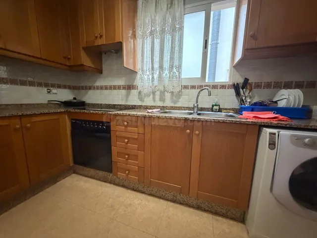 FANTASTICO APARTAMENTO EN EL CENTRO DE TORREVIEJA, IDEAL PARA PAREJAS O PERSONAS SOLTERAS — 5