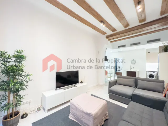 Piso en venta en Santa Caterina de Barcelona — 6