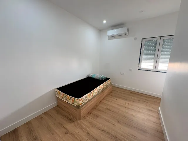 CASA DE PUEBLO EN ROJALES REFORMADA — 19