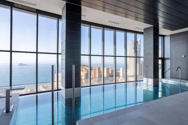 APARTAMENTOS DE LUJO EN BENIDORM. ALICANTE — 24