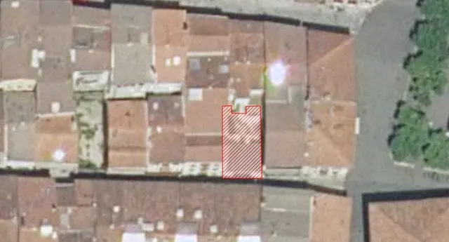 Solar urbano en venta en el casco histórico de Irún — 2