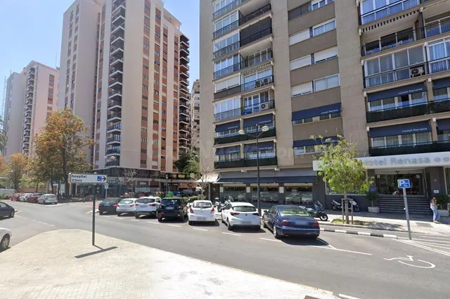 Garaje en zona Universitaria — 2