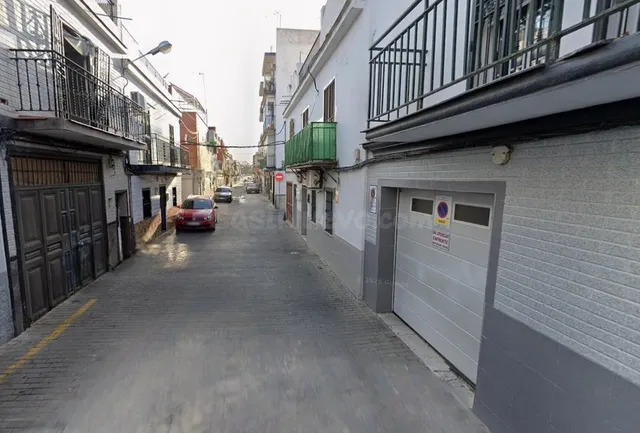 Adosado en Sevilla. Activo inmobiliario SIN POSESIÓN, NO SE 