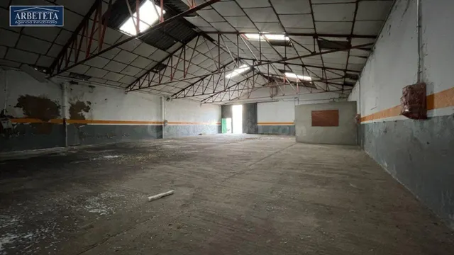 Agencia Inmobiliaria Arbeteta, VENDE NAVE EN BRIHUEGA. - foto 4
