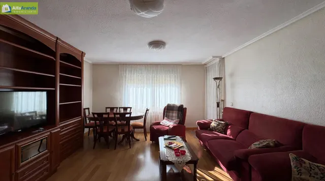 PISO REFORMADO 4 DORMITORIOS Y PLAZA DE GARAJE INCLUIDA — 17