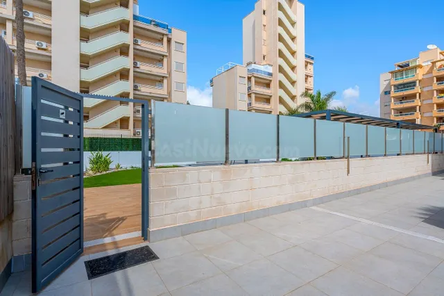 APARTAMENTO DE 3 DORMITORIOS Y 2 BAÑOS EN GUARDAMAR DEL SEGURA (ALICANTE) — 43