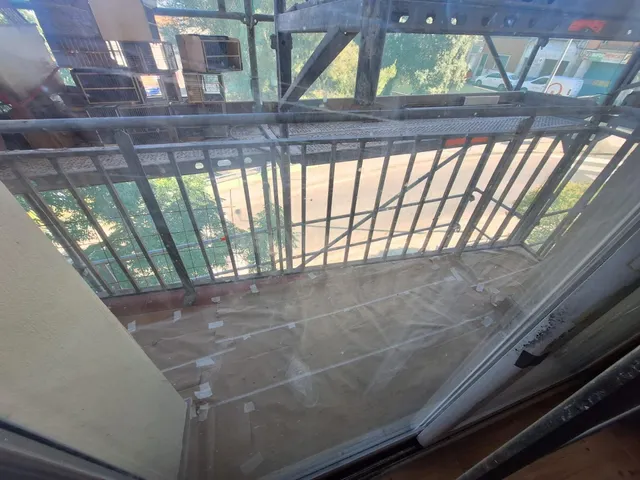 PISO CON 3 habitaciones Y BALCÓN EN POBLENOU — 16