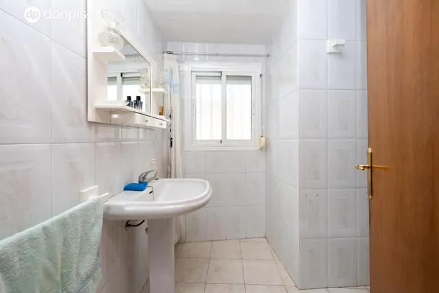 ¡Tu hogar ideal te espera en Moraleda de Zafayona! — 36