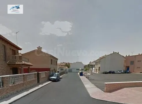 VENTA DE 2 LOCALES COMERCIALES YELES - TOLEDO