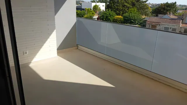 PISO DE NUEVA CONSTRUCCIÓN EN ZONA DE CIUTAT JARDÍ — 22