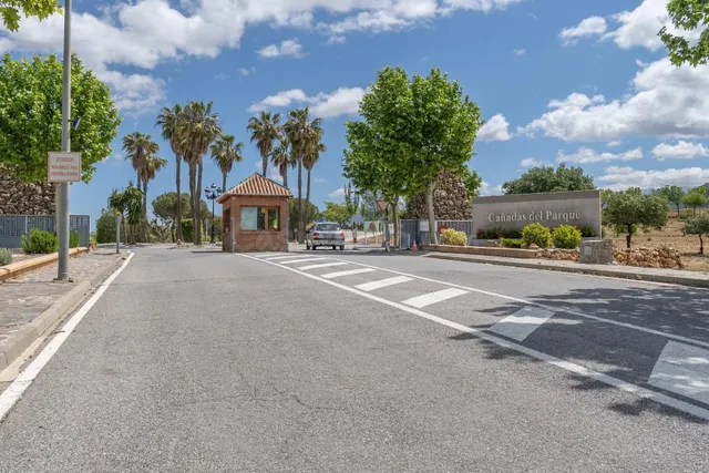 Maravillosa vivienda unifamiliar en Cañadas del Parque — 3