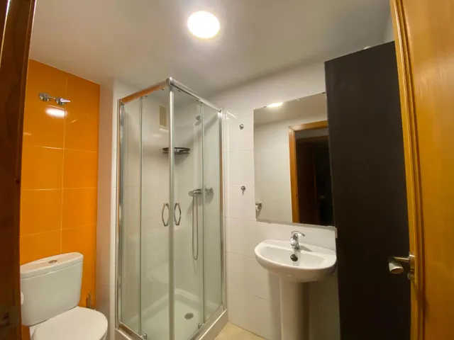 PISO 4 DORMITORIOS ZONA CENTRO CON GARAJE Y POSIBILIDAD DE UNA SEGUNDA PLAZA DE GARAJE — 10