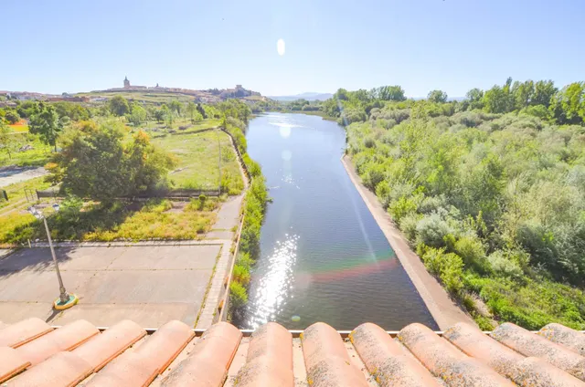 Urbis te ofrece un edificio, en venta en la Moretona, Ciudad Rodrigo, Salamanca. — 14