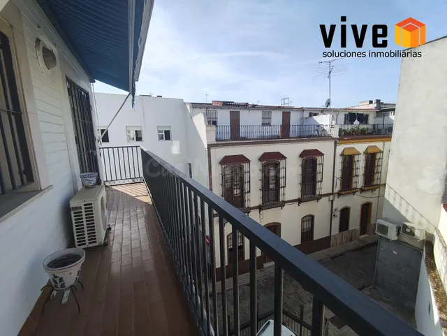 Una terraza para disfrutar en pleno centro de Sevilla - foto 3