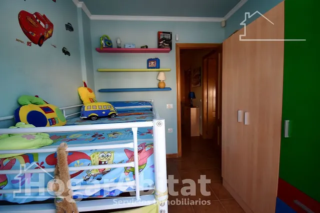 CHALET PAREADO CON TERRAZA Y GARAJE JUNTO A LA PLAYA — 21