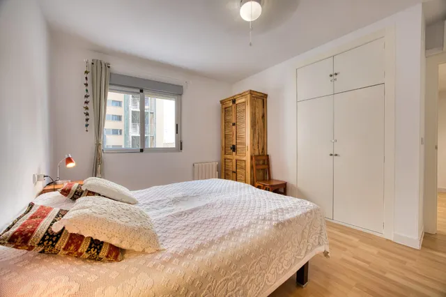 Amplia y bonita vivienda con garaje en calle italia (junto a plaza séneca) — 15