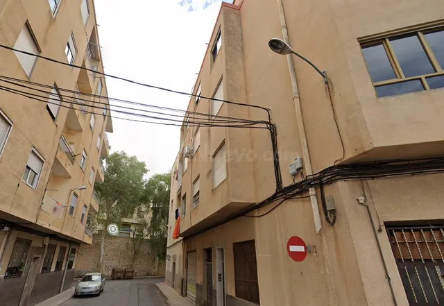 Se vende Piso OKUPADO en Zarzuela Elda, (Alicante/Alacant). - foto 3