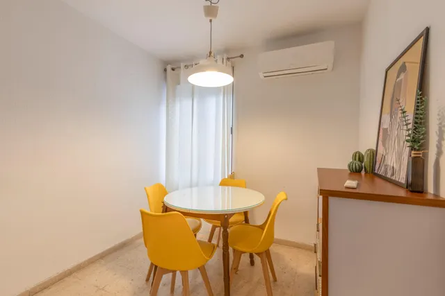 Piso ideal para inversión con alta rentabilidad junto a facultades de  Cartuja en Granada — 4