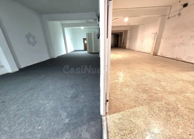 LOCAL COMERCIAL EN ALQUILER CON MUCHAS POSIBILIDADES - foto 2