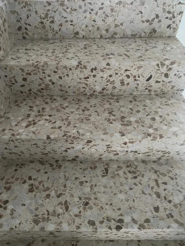 CASA EN VENTA EN LAGUERUELA — 18
