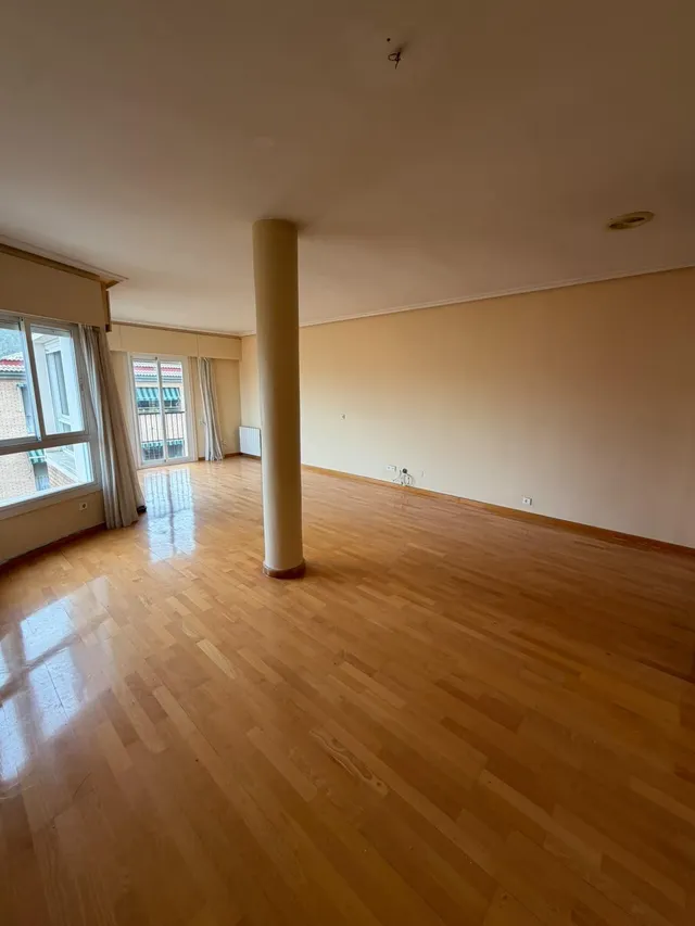 Magnifico piso en juan carlos i — 21