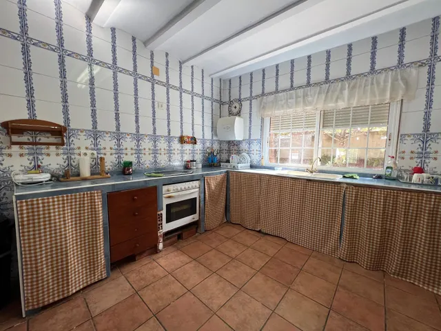 CHALET URBANO EN URB PINAR DE CASINOS — 16