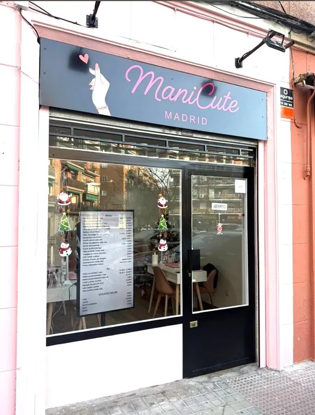 Traspaso de Salón de Uñas en funcionamiento — 8