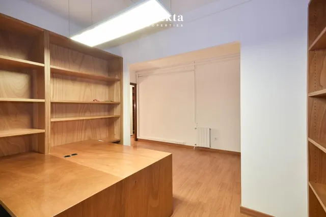 Piso 3 habitaciones 148m² en alquiler - El Gòtic — 29