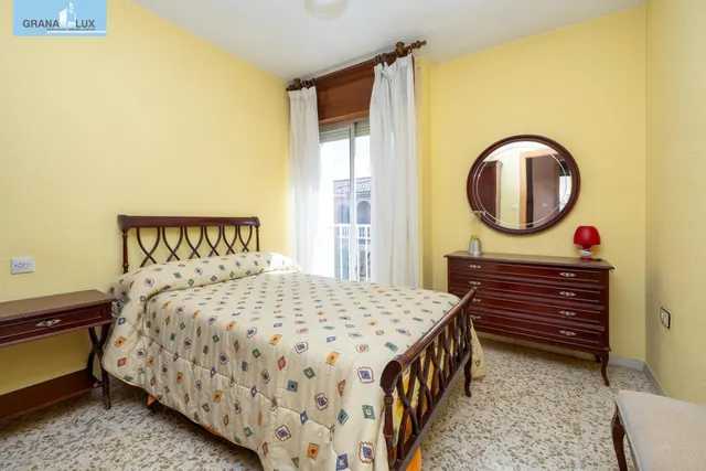FANTASTICA CASA ADOSADA EN MARACENA — 16