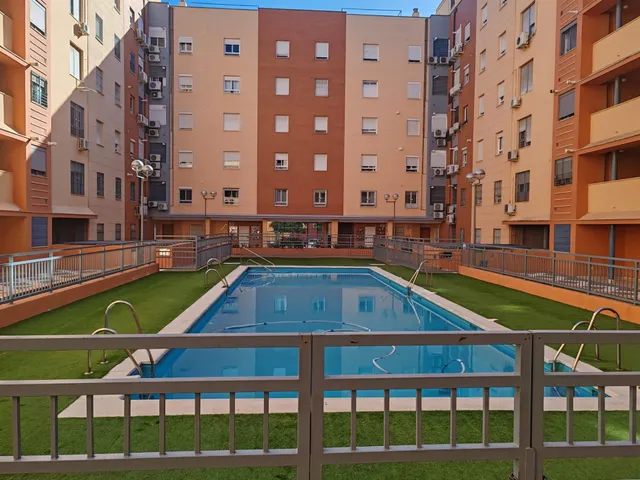 Piso amueblado con Piscina — 35