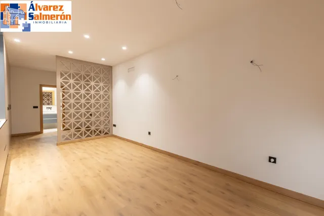 Moderno estudio tipo loft en urbanización villa pineda - zona villarejo — 7