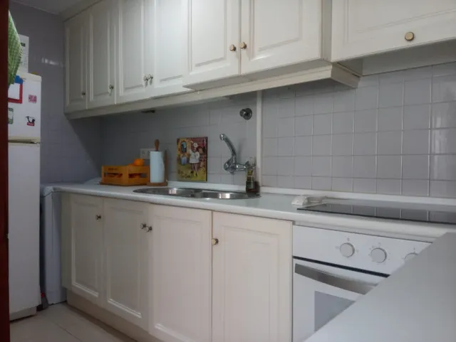 Alquiler de temporada /Uso distinto de Vivienda - 2 Dormitorios - Avenida — 10