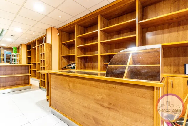¡local comercial por 450 €/mes  en a Laracha (A Coruña) — 3