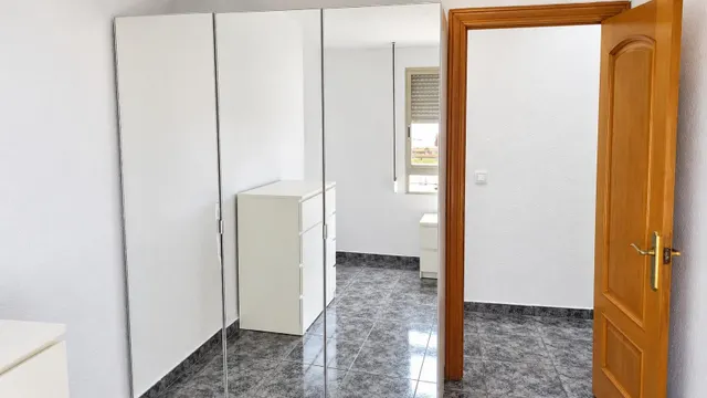 ¡Atención Inversores! Se vende piso alquilado de 3 Dormitorios en La Florida, Alicante — 19