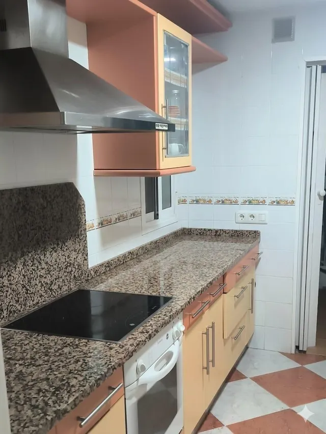 CHALET PAREADO EN JEREZ — 12