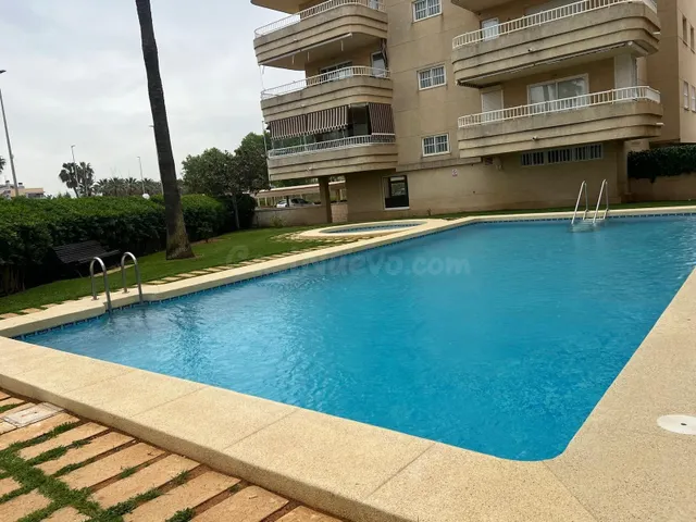 Apartamento con vistas al mar en Playa de Daimús: tranquilid - foto 3