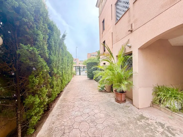 EXCLUSIVA PLANTA BAJA EN ES PORTITXOL · 3 DORMITORIOS · 31 M - foto 2