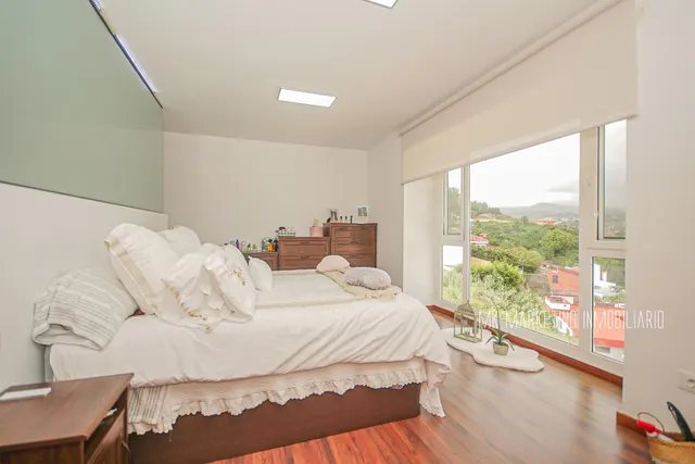 Pareado 4 habitaciones 137m² en venta - CUESTA LA GRAMA — 36