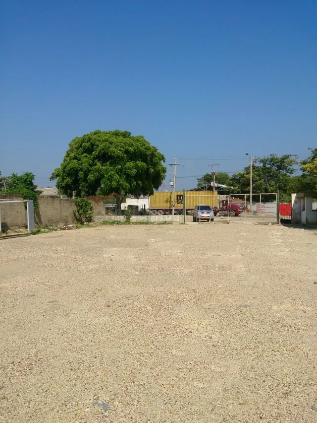 VENTA DE LOTE SECTOR ALBORNOZ - foto 4