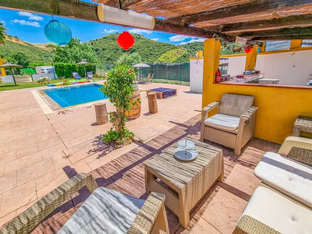 Finca rústica 3 habitaciones 195m² en venta - Costa Del Sol - foto 2