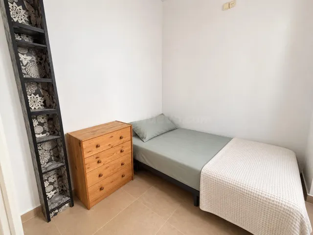 Piso reformado de 2 habitaciones en alquiler en Ruzafa — 4