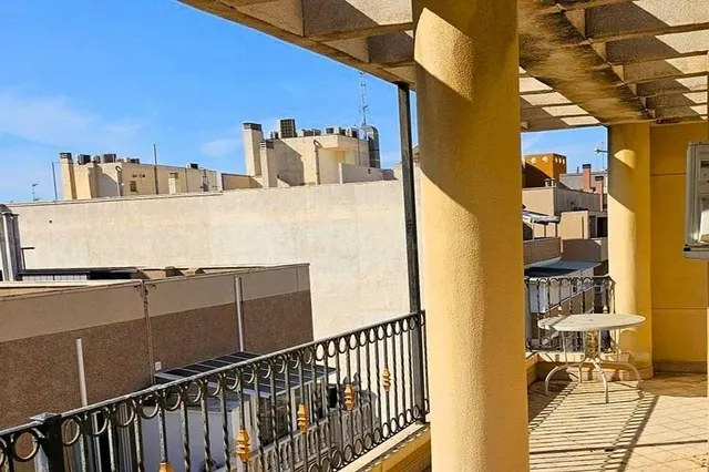 Ático 4 habitaciones 118m² en venta - torrevieja - foto 3