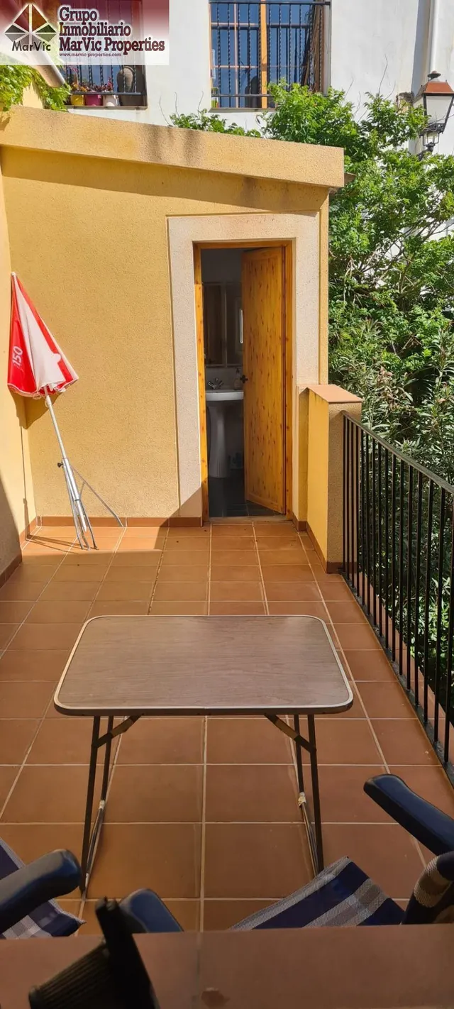 Amplia Casa Reformada en Sella con Piscina y Chimenea — 30