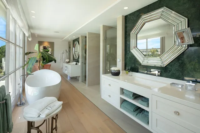 Chalet 6 habitaciones 702m² en venta - Marbella — 17
