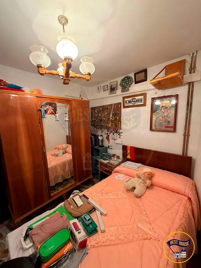 CASA INDEPENDIENTE EN VENTA EN ENGUIDANOS — 16