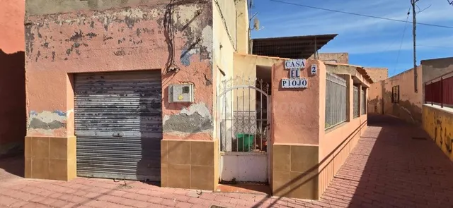 VIVIENDA EN LORCA
