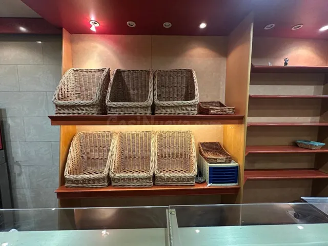 PANADERÍA EN CALLE SAN CARLOS - foto 3