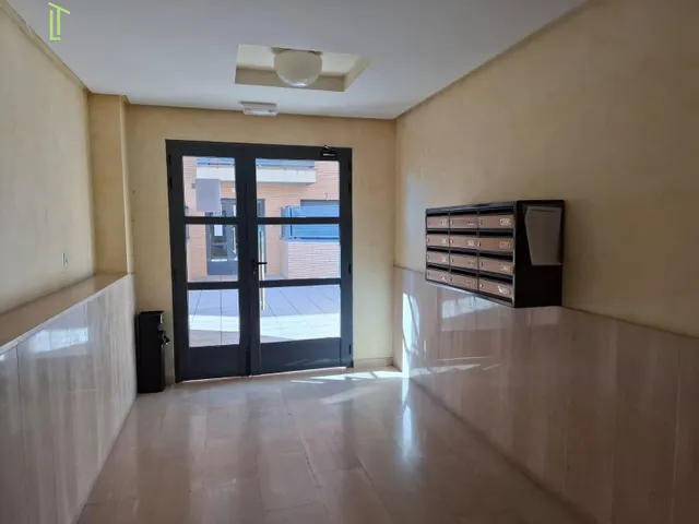 Vivienda con tres dormitorios y dos baños. En el barrio pedáneo de San Blas con plaza de garaje y trastero — 23