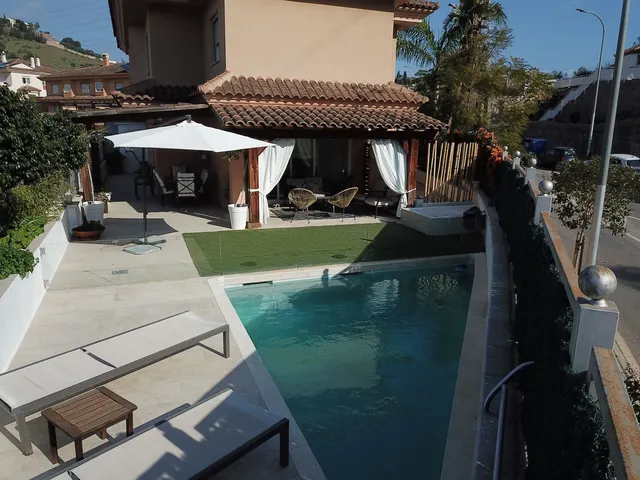 Adosado 5 habitaciones 260m² en venta - Malagueta - Monte Sa - foto 2