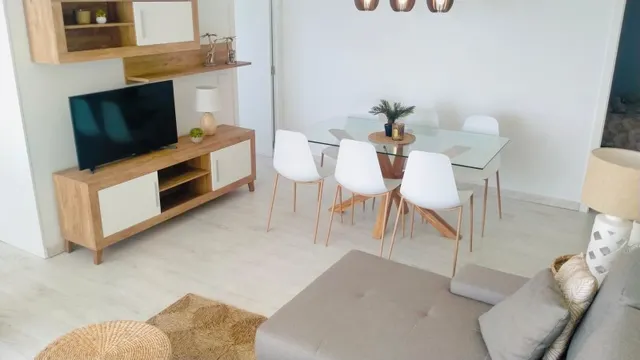 Espectacular vivienda con vistas al mar y al puerto deportivo — 12